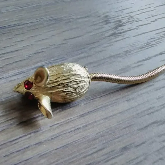 Vintage Gold Mouse Pin with moving Tail - Picture 2 of 5